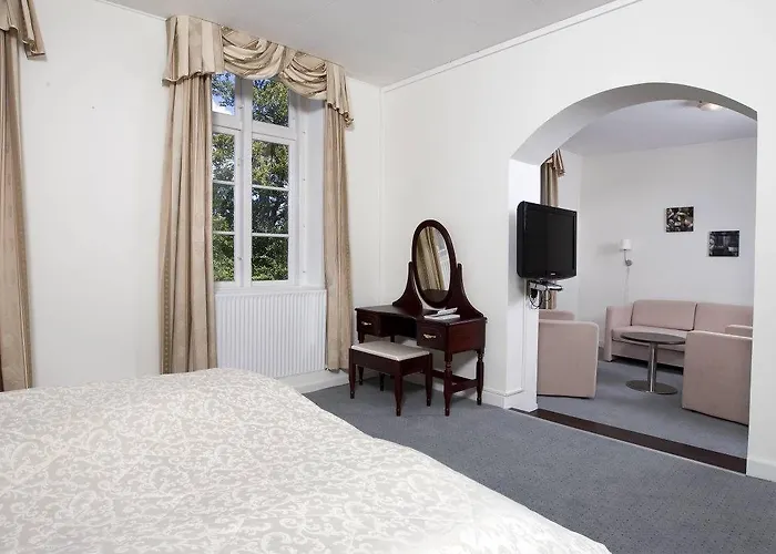 Slotskro Estalagem 3*